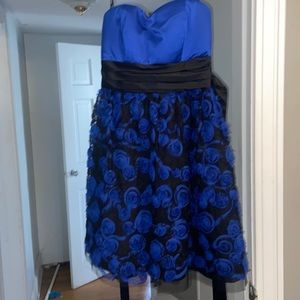 strapless blue and black dress